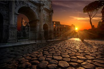 Immagine del colosseo al tempo degli antichi romani Le origini di roma
